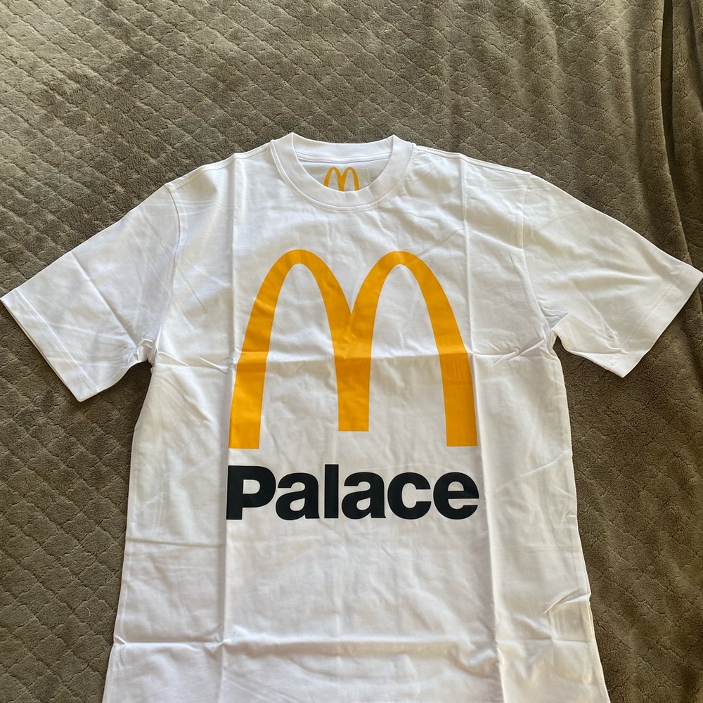 Palace x McDonalds Tee Sz Large